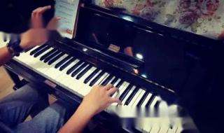 有什么好听又简单的钢琴曲 有没有好听的钢琴曲