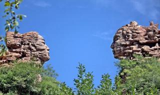 天河山地质成因 邢台天河山