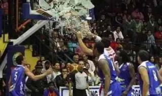 你知道扣碎篮板意味着什么吗 奥尼尔扣碎篮板集锦