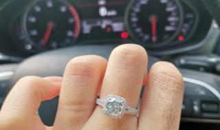 一克拉钻戒值多少钱